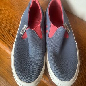Columbia PFG women’s and Pink and Blue Slip-On Boating/Deck Shoes size 7.5